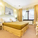 Sleepwalker Boutique 4* Breslau