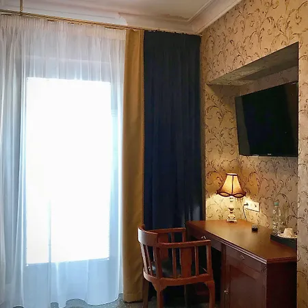 Sleepwalker Boutique Apartmanhotel 4*